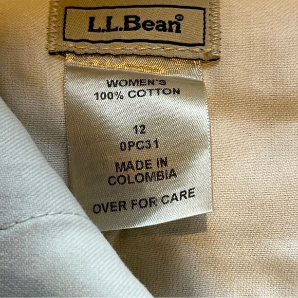 L.L. Bean Women's Bermuda Shorts Light Tan Size 12 High rise. - Picture 5 of 7